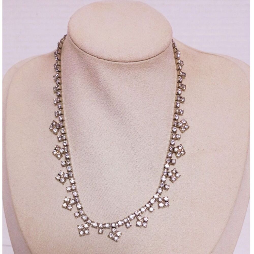 La-Rel Vintage Clear Prong Set Rhinestones in a Drop Design, Statement Necklace